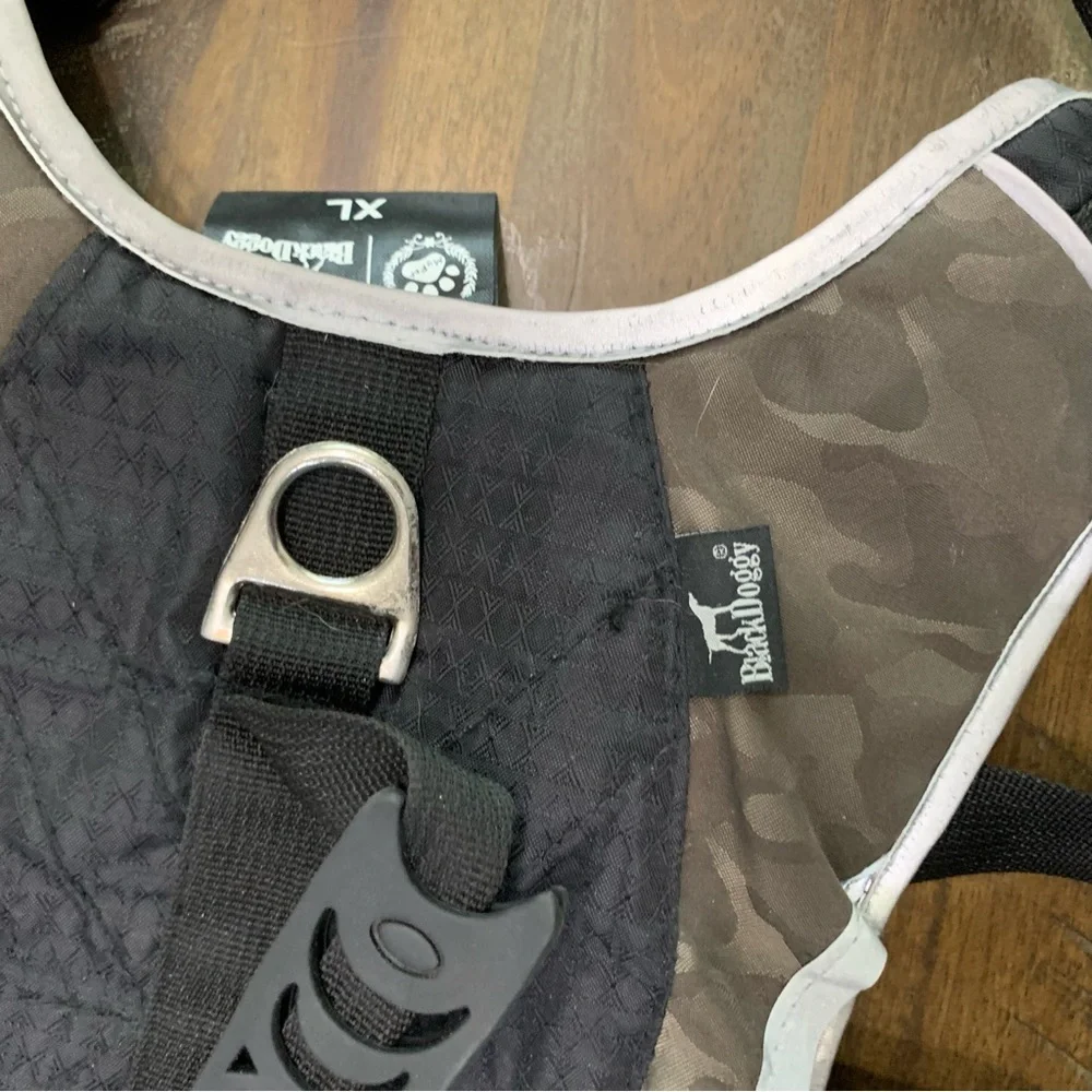 Camouflage padded dog harness size XL with lifting handle & adjustable straps